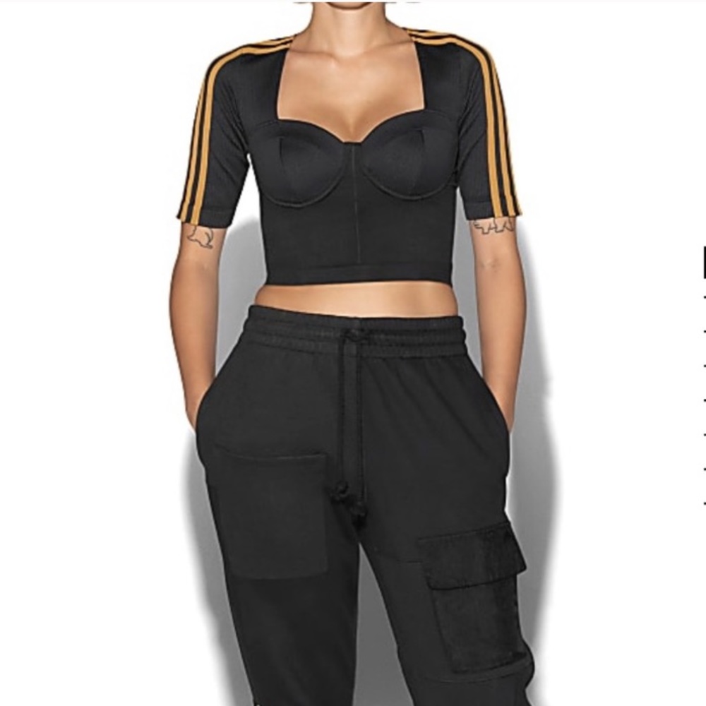 Circular Knit Crop Top IVY PARK Drip 2.2 🐝💧